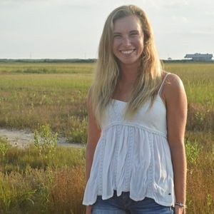 Meet your Posher, Caroline